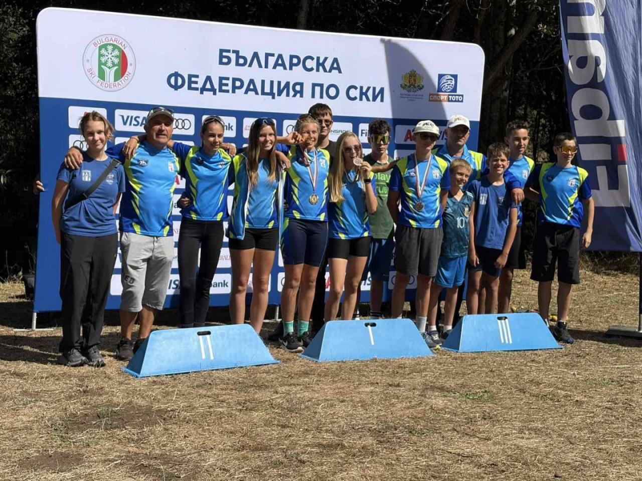 БЛЕСТЯЩИ УСПЕХИ И ШАМПИОНСКИ ТИТЛИ ЗА СКИОРИТЕ НА БАНСКО ОТ КУПА „ВЕЛИНГРАД“, ДЪРЖАВНОТО ПЪРВЕНСТВО И МЕЖДУНАРОДНАТА АРЕНА